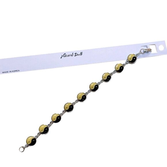 👋 3/$15 YING YANG FASHION BRACELET - Picture 1 of 5